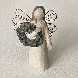 Willow Tree Angel of Winter Figurine with Green Wreath